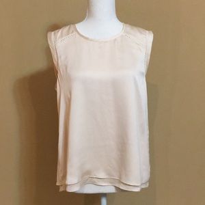 ✨TCEC✨CREAM SLEEVELESS TOP